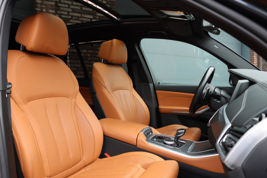 BMW X5 xDrive45e High Executive | M-Sport | Luchtvering | Achterasbesturing | Massage | HUD | Laserverlichting | Stoelventilatie | ACC | Harman&Kardon | Soft-Close | Trekhaak |