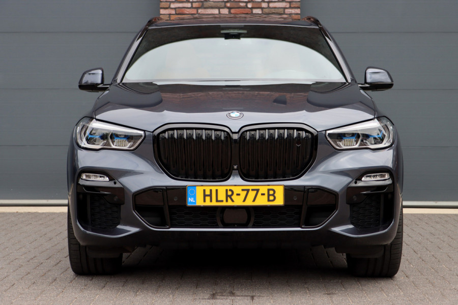 BMW X5 xDrive45e High Executive | M-Sport | Luchtvering | Achterasbesturing | Massage | HUD | Laserverlichting | Stoelventilatie | ACC | Harman&Kardon | Soft-Close | Trekhaak |