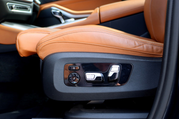 BMW X5 xDrive45e High Executive | M-Sport | Luchtvering | Achterasbesturing | Massage | HUD | Laserverlichting | Stoelventilatie | ACC | Harman&Kardon | Soft-Close | Trekhaak |
