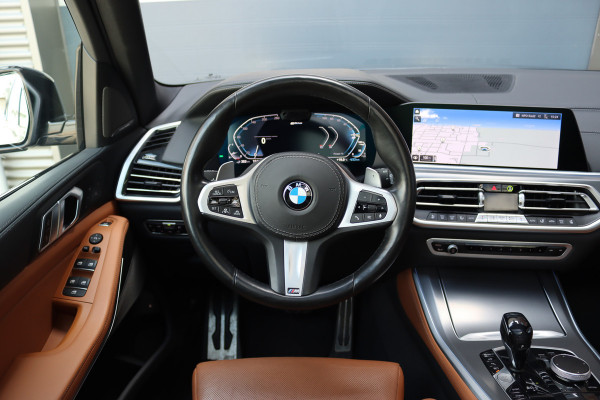 BMW X5 xDrive45e High Executive | M-Sport | Luchtvering | Achterasbesturing | Massage | HUD | Laserverlichting | Stoelventilatie | ACC | Harman&Kardon | Soft-Close | Trekhaak |