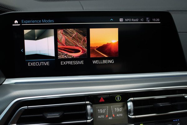 BMW X5 xDrive45e High Executive | M-Sport | Luchtvering | Achterasbesturing | Massage | HUD | Laserverlichting | Stoelventilatie | ACC | Harman&Kardon | Soft-Close | Trekhaak |