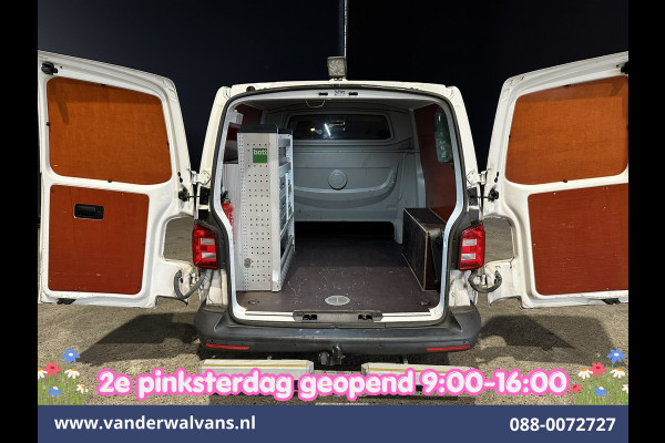 Volkswagen Transporter 2.0 TDI 150pk L2H1 Dubbele Cabine Euro6 inrichting Airco | 5-Zits | Camera | Cruisecontrol | 2500kg Trekhaak Parkeersensoren