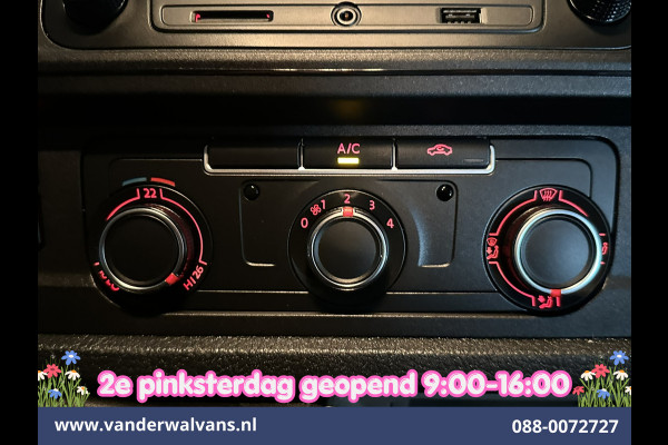 Volkswagen Transporter 2.0 TDI 150pk L2H1 Dubbele Cabine Euro6 inrichting Airco | 5-Zits | Camera | Cruisecontrol | 2500kg Trekhaak Parkeersensoren