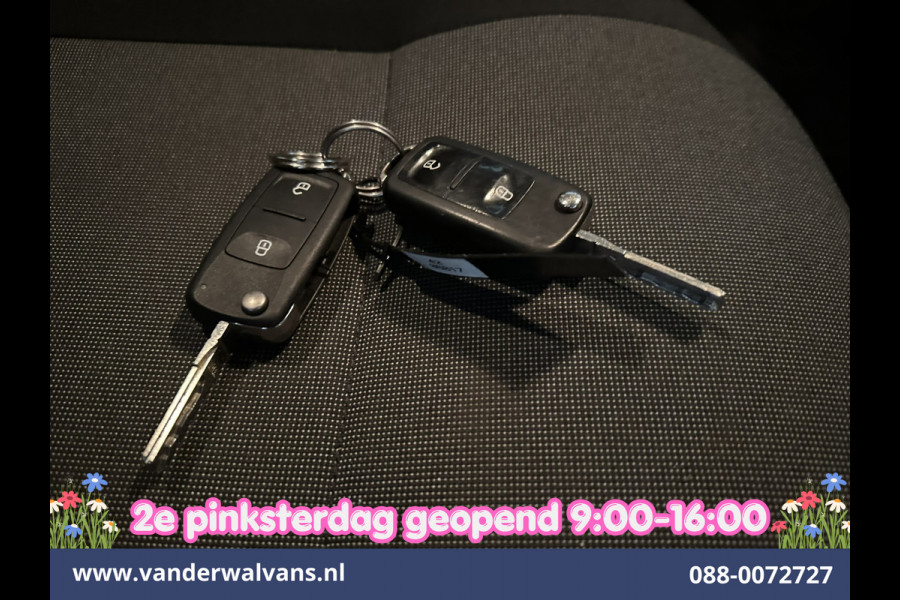 Volkswagen Transporter 2.0 TDI 150pk L2H1 Dubbele Cabine Euro6 inrichting Airco | 5-Zits | Camera | Cruisecontrol | 2500kg Trekhaak Parkeersensoren