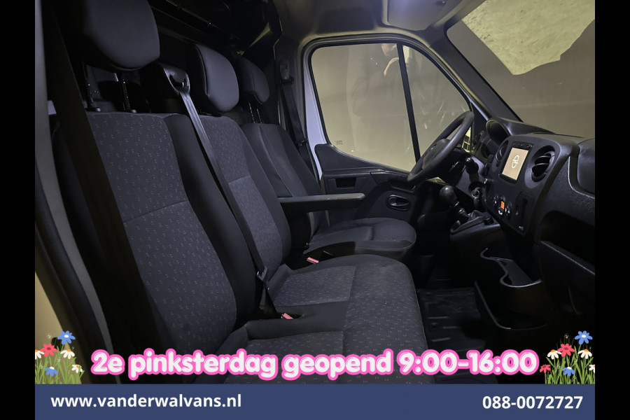 Opel Movano 2.3 CDTI 146pk L2H2 Inrichting Euro6 Airco | Imperiaal | Camera | Navigatie | 2500kg Trekhaak | Omvormer Cruisecontrol, Parkeersensoren, Bijrijdersbank