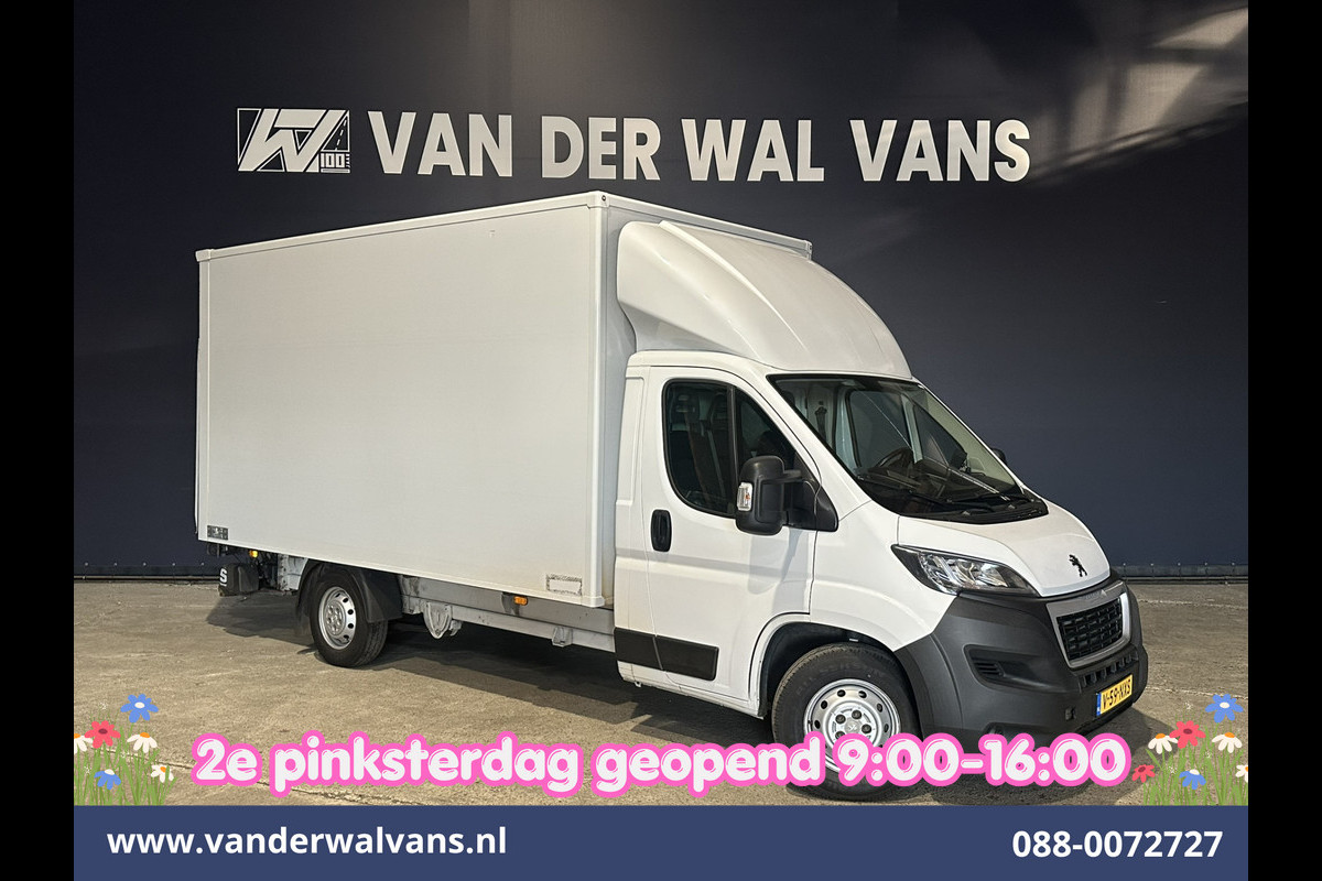Peugeot Boxer 2.2 BlueHDi 141pk Bakwagen 428cm Lang Laadklep Euro6 Airco | Camera | 1085kg laadvermogen Bijrijdersbank