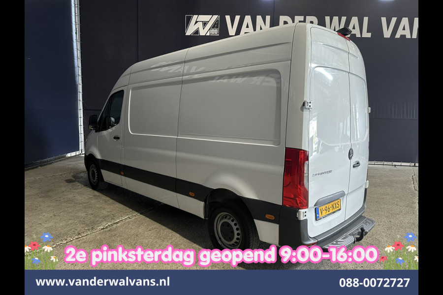Mercedes-Benz Sprinter 211CDI L2H2 Euro6 Airco | Trekhaak | Camera Bijrijdersbank
