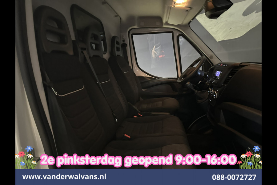 Iveco Daily 35S16 157pk L3H2 Euro6 Airco | 3500kg trekvermogen | Parkeersensoren Bijrijdersbank