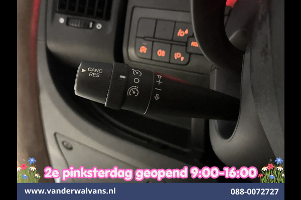 Peugeot Boxer 2.2 BlueHDi 141pk Bakwagen 436cm Lang Laadklep Euro6 Airco | Cruisecontrol | 955kg laadvermogen Bijrijdersbank