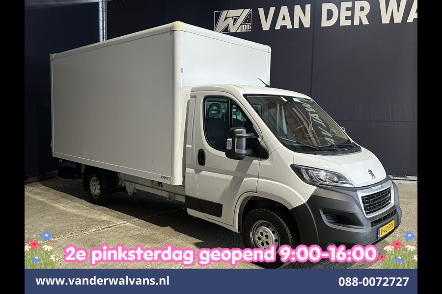 Peugeot Boxer 2.2 BlueHDi 141pk Bakwagen 436cm Lang Laadklep Euro6 Airco | Cruisecontrol | 955kg laadvermogen Bijrijdersbank