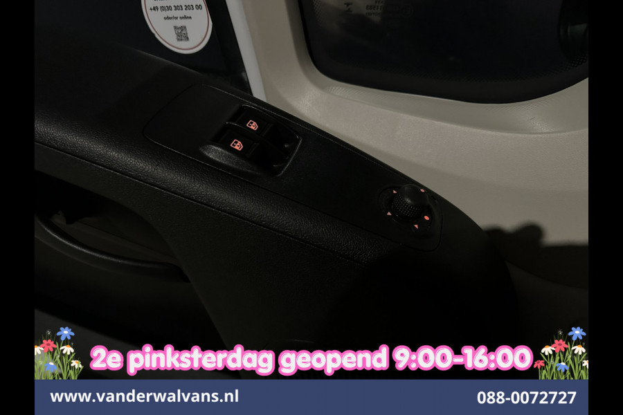 Peugeot Boxer 2.2 BlueHDi 141pk Bakwagen 436cm Lang Laadklep Euro6 Airco | Cruisecontrol | 955kg laadvermogen Bijrijdersbank