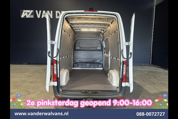 Mercedes-Benz Sprinter 214 CDI 143pk L2H2 Euro6 Airco | Camera | Apple Carplay | Cruisecontrol | Trekhaak Android Auto, Stoelverwarming, Parkeersensoren, Bijrijdersbank