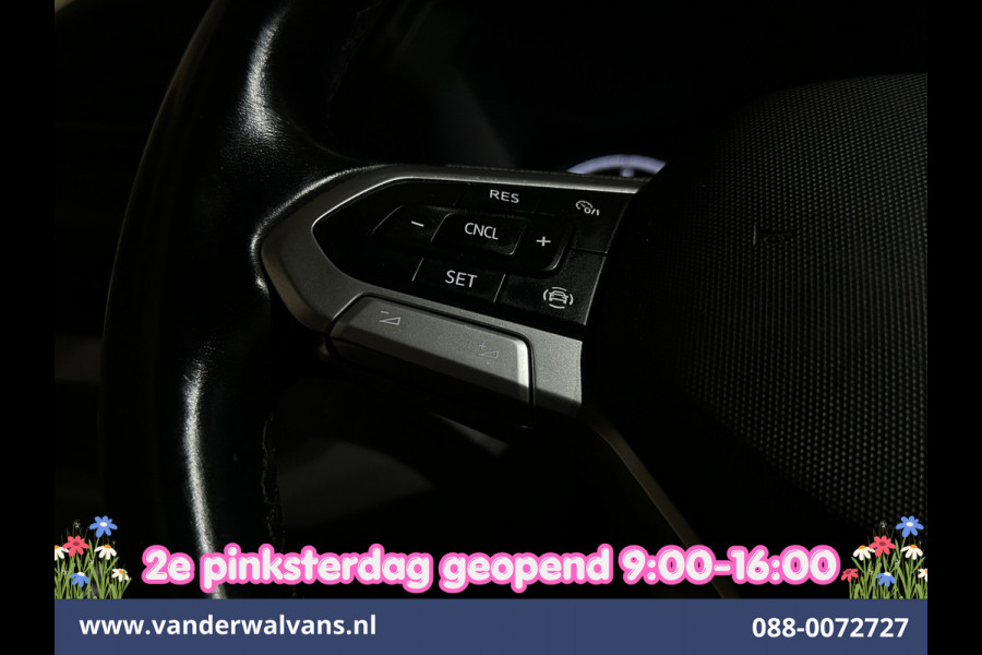 Volkswagen Transporter 2.0 TDI 150pk Automaat L1H1 Euro6 Airco | Navigatie | Camera | Android Auto | Cruisecontrol | Trekhaak Parkeersensoren, Bijrijdersbank
