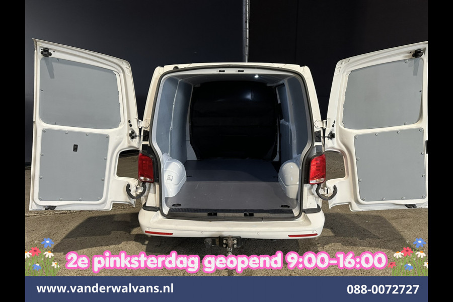 Volkswagen Transporter 2.0 TDI 150pk Automaat L1H1 Euro6 Airco | Navigatie | Camera | Android Auto | Cruisecontrol | Trekhaak Parkeersensoren, Bijrijdersbank