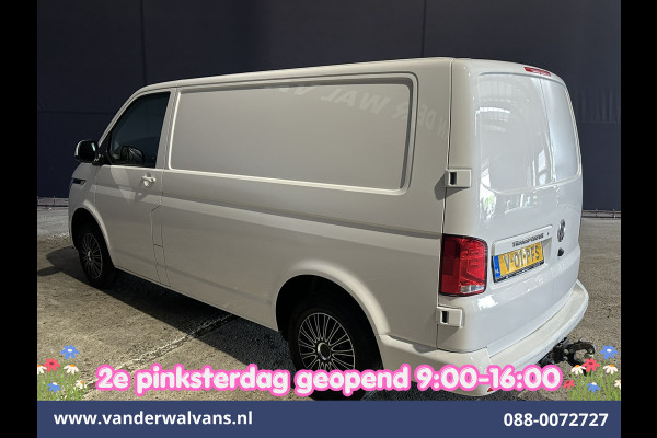 Volkswagen Transporter 2.0 TDI 150pk Automaat L1H1 Euro6 Airco | Navigatie | Camera | Android Auto | Cruisecontrol | Trekhaak Parkeersensoren, Bijrijdersbank