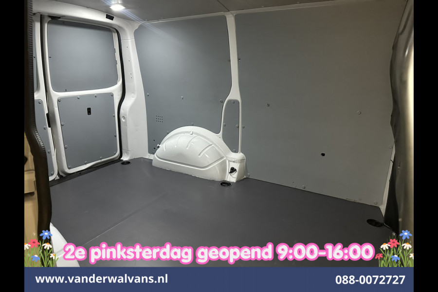 Volkswagen Transporter 2.0 TDI 150pk Automaat L1H1 Euro6 Airco | Navigatie | Camera | Android Auto | Cruisecontrol | Trekhaak Parkeersensoren, Bijrijdersbank