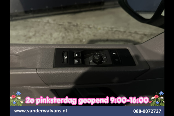 Volkswagen Transporter 2.0 TDI 150pk Automaat L1H1 Euro6 Airco | Navigatie | Camera | Android Auto | Cruisecontrol | Trekhaak Parkeersensoren, Bijrijdersbank