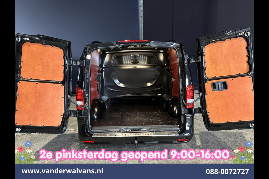 Mercedes-Benz Vito 116 CDI 164pk 9G-Tronic Automaat L2H1 Dubbele Cabine Fabrieksgarantie Euro6 Airco | 5-Zits | 2x zijdeur | 360 graden Camera Navigatie, LED, LM Velgen, 2500kg Trekhaak, Adaptieve Cruisecontrol, Parkeersensoren, Isofix, MBUX