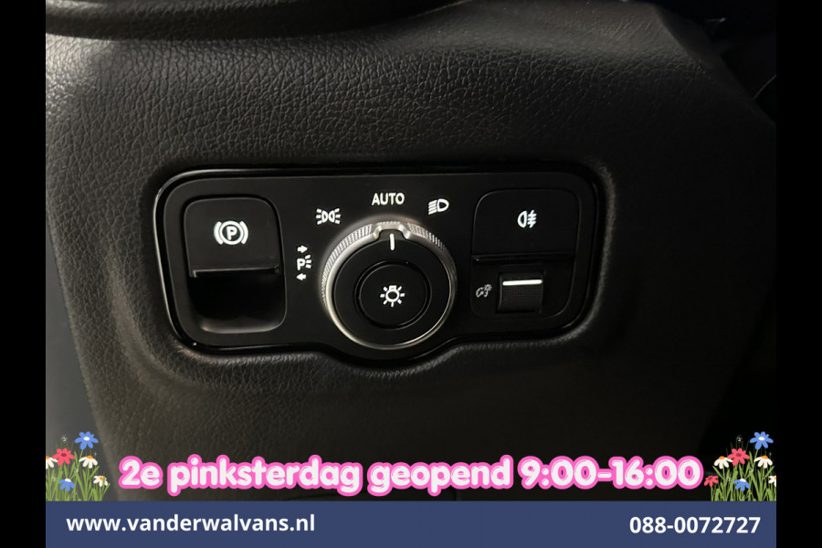 Mercedes-Benz Vito 116 CDI 164pk 9G-Tronic Automaat L2H1 Dubbele Cabine Fabrieksgarantie Euro6 Airco | 5-Zits | 2x zijdeur | 360 graden Camera Navigatie, LED, LM Velgen, 2500kg Trekhaak, Adaptieve Cruisecontrol, Parkeersensoren, Isofix, MBUX