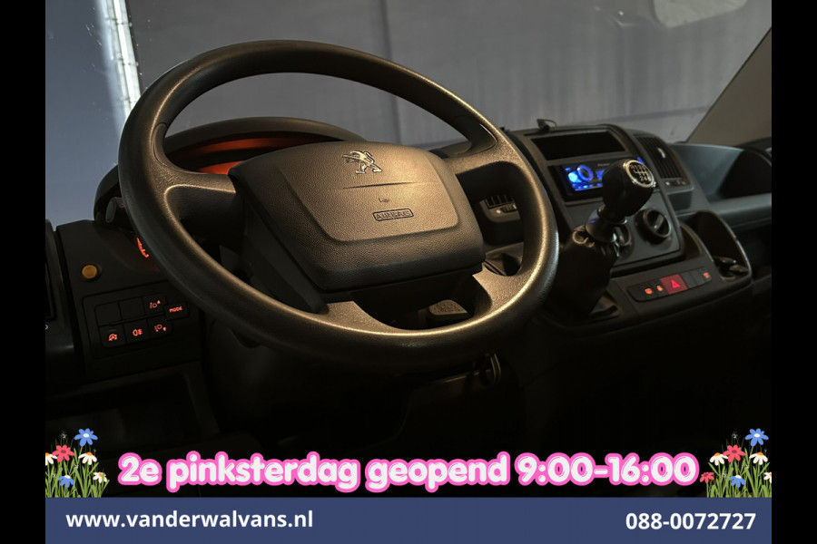 Peugeot Boxer 2.2 BlueHDi 140pk Kipper Open Laadbak Euro6 Bijrijdersbank Bluetooth telefoonvoorbereiding