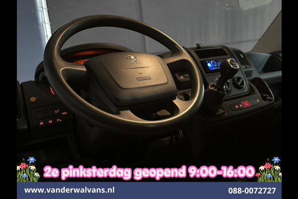 Peugeot Boxer 2.2 BlueHDi 140pk Kipper Open Laadbak Euro6 Bijrijdersbank Bluetooth telefoonvoorbereiding