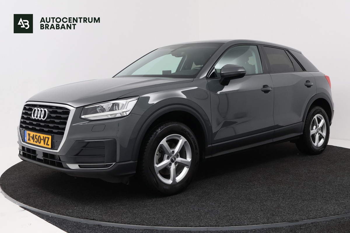 Audi Q2 30 TFSI S Edition (NAVIGATIE, LEDER, STOELVERWARMING, PARKEERSENSOREN)