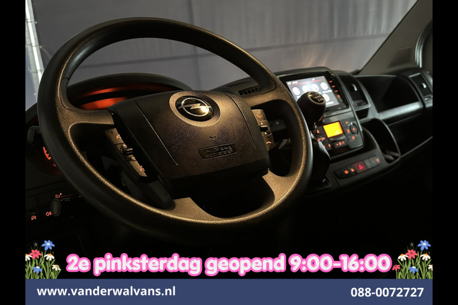 Opel Movano 2.2D 120pk L2H2 Euro6 Airco | 2500kg Trekhaak | Apple Carplay | Cruisecontrol Android Auto | Bijrijdersbank Parkeersensoren