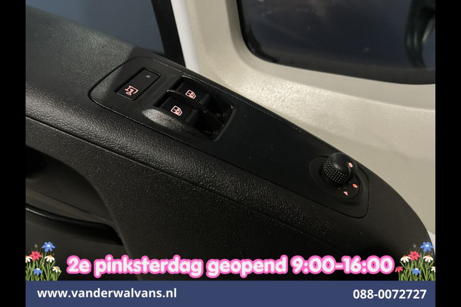 Opel Movano 2.2D 120pk L2H2 Euro6 Airco | 2500kg Trekhaak | Apple Carplay | Cruisecontrol Android Auto | Bijrijdersbank Parkeersensoren