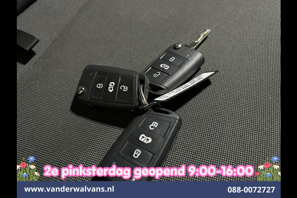 Volkswagen Crafter 2.0 TDI L3H3 L2H2 Euro6 Airco | Apple Carplay | Android Auto | Parkeersensoren Bijrijdersbank