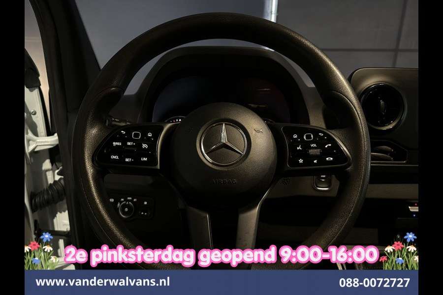 Mercedes-Benz Sprinter 314 CDI 143pk L2H2 Euro6 Airco | Camera | Trekhaak | Apple Carplay | Cruisecontrol Android Auto, Stoelverwarming, 270 Graden Achterdeuren, Bijrijdersbank