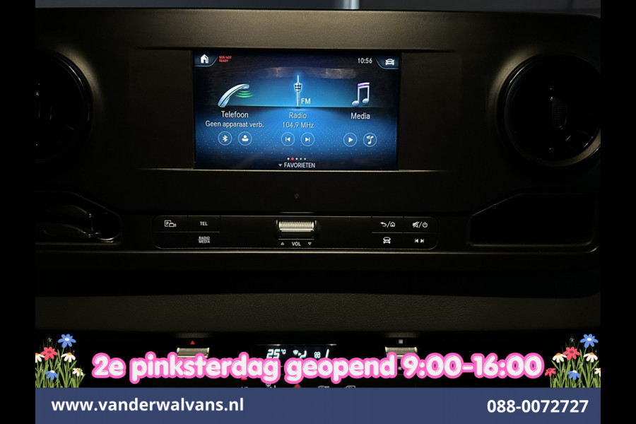 Mercedes-Benz Sprinter 314 CDI 143pk L2H2 Euro6 Airco | Camera | Trekhaak | Apple Carplay | Cruisecontrol Android Auto, Stoelverwarming, 270 Graden Achterdeuren, Bijrijdersbank