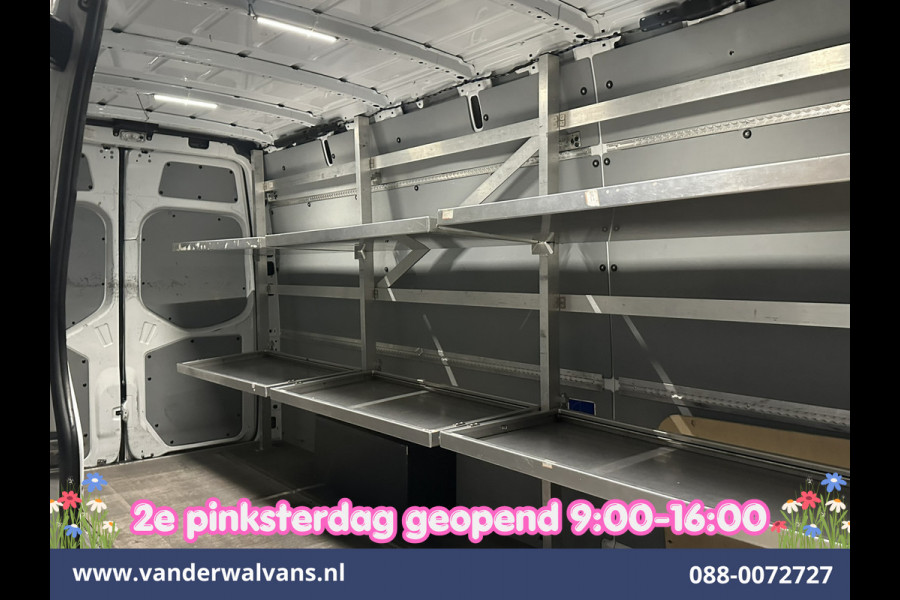 Mercedes-Benz Sprinter 316 CDI 164pk L3H2 *Post NL inrichting* Euro6 Airco | Camera | Navigatie | Apple Carplay Android Auto, Stoelverwarming, 270 graden achterdeuren, schappen, doorloopdeur