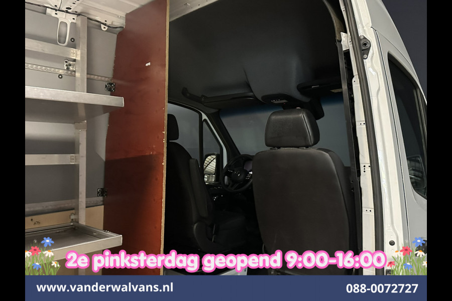 Mercedes-Benz Sprinter 316 CDI 164pk L3H2 *Post NL inrichting* Euro6 Airco | Camera | Navigatie | Apple Carplay Android Auto, Stoelverwarming, 270 graden achterdeuren, schappen, doorloopdeur