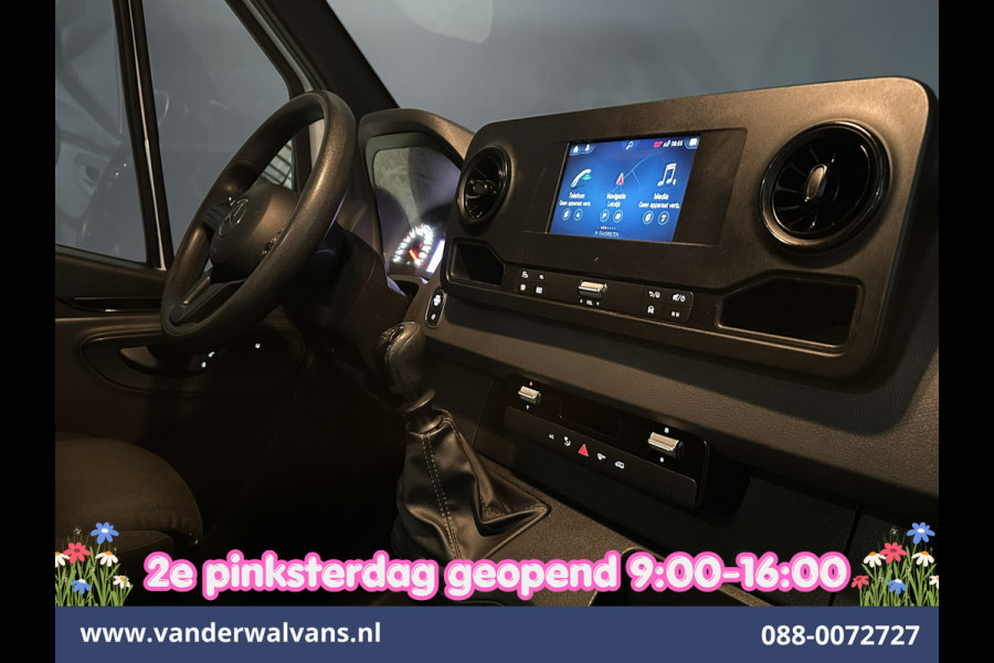 Mercedes-Benz Sprinter 316 CDI 164pk L3H2 *Post NL inrichting* Euro6 Airco | Camera | Navigatie | Apple Carplay Android Auto, Stoelverwarming, 270 graden achterdeuren, schappen, doorloopdeur