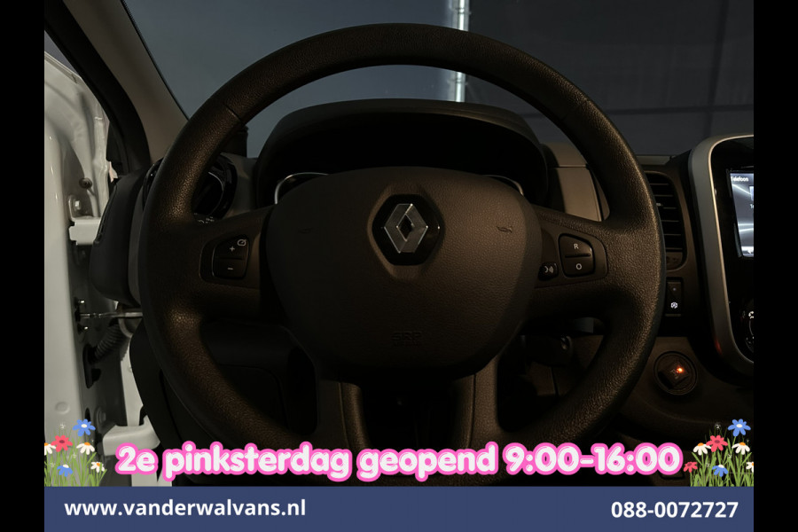 Renault Trafic 1.6 dCi 126pk L2H1 Dubbele Cabine Euro6 Airco | 5-Zits | Camera | Navigatie | Trekhaak | Cruisecontrol Parkeersensoren