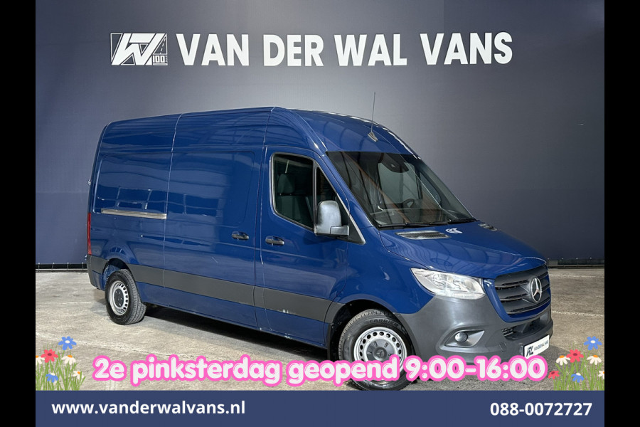 Mercedes-Benz Sprinter 214 CDI 143pk 9G-Tronic Automaat L2H2 Euro6 Airco | Camera | Navigatie | Apple Carplay | Chauffeursstoel Adaptieve Cruisecontrol, Android Auto, Stoelverwarming, Verwarmde Voorruit, 270 Graden Achterdeuren, Bijrijdersbank