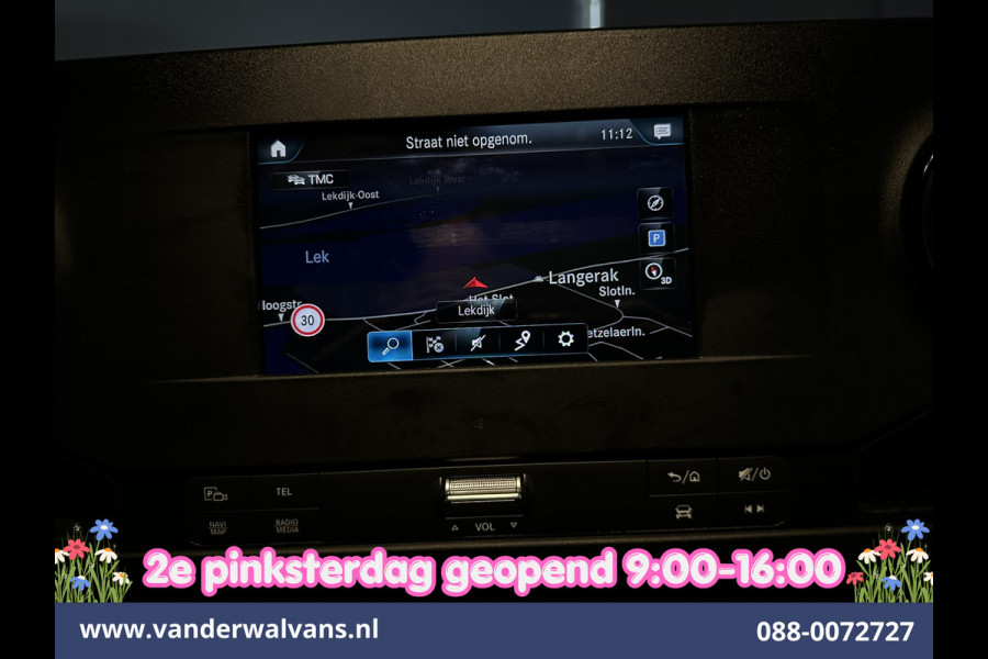 Mercedes-Benz Sprinter 214 CDI 143pk 9G-Tronic Automaat L2H2 Euro6 Airco | Camera | Navigatie | Apple Carplay | Chauffeursstoel Adaptieve Cruisecontrol, Android Auto, Stoelverwarming, Verwarmde Voorruit, 270 Graden Achterdeuren, Bijrijdersbank