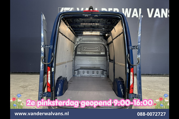 Mercedes-Benz Sprinter 214 CDI 143pk 9G-Tronic Automaat L2H2 Euro6 Airco | Camera | Navigatie | Apple Carplay | Chauffeursstoel Adaptieve Cruisecontrol, Android Auto, Stoelverwarming, Verwarmde Voorruit, 270 Graden Achterdeuren, Bijrijdersbank