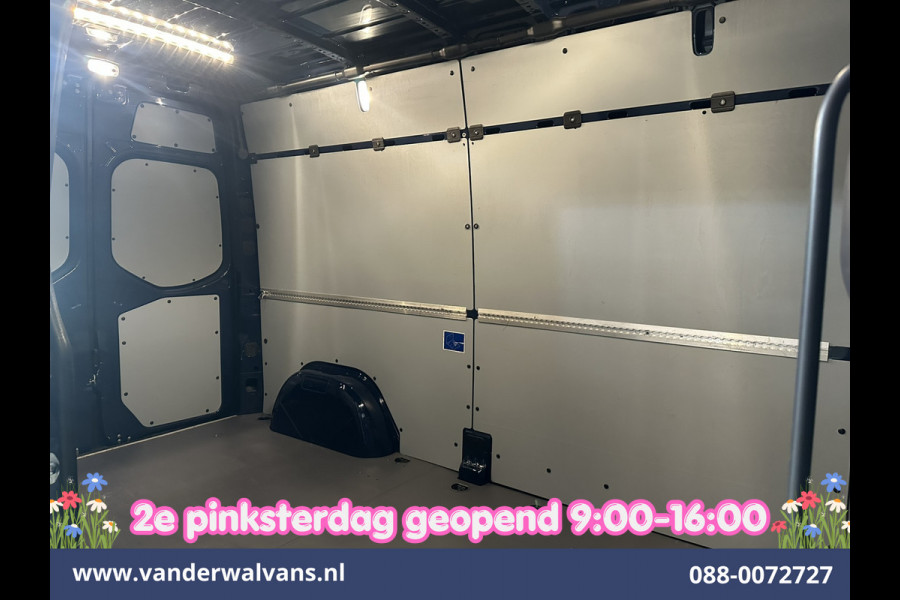 Mercedes-Benz Sprinter 214 CDI 143pk 9G-Tronic Automaat L2H2 Euro6 Airco | Camera | Navigatie | Apple Carplay | Chauffeursstoel Adaptieve Cruisecontrol, Android Auto, Stoelverwarming, Verwarmde Voorruit, 270 Graden Achterdeuren, Bijrijdersbank