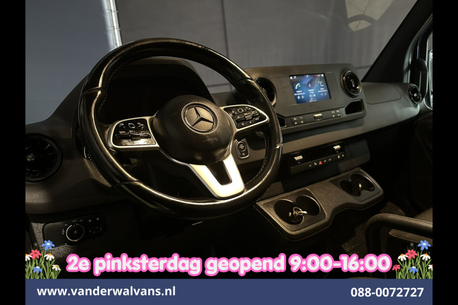 Mercedes-Benz Sprinter 214 CDI 143pk 9G-Tronic Automaat L2H2 Euro6 Airco | Camera | Navigatie | Apple Carplay | Chauffeursstoel Adaptieve Cruisecontrol, Android Auto, Stoelverwarming, Verwarmde Voorruit, 270 Graden Achterdeuren, Bijrijdersbank