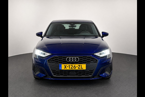 Audi A3 Sportback 30 TFSI Pro Line Navigatie Apple Carplay Android Auto Parkeersensoren achter Cruise Control Full Led Climate Control Lichtmetalen velgen