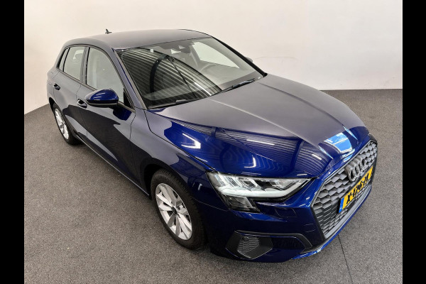 Audi A3 Sportback 30 TFSI Pro Line Navigatie Apple Carplay Android Auto Parkeersensoren achter Cruise Control Full Led Climate Control Lichtmetalen velgen