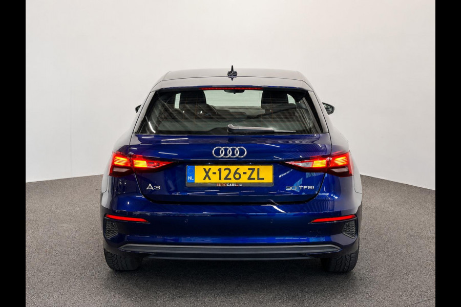 Audi A3 Sportback 30 TFSI Pro Line Navigatie Apple Carplay Android Auto Parkeersensoren achter Cruise Control Full Led Climate Control Lichtmetalen velgen