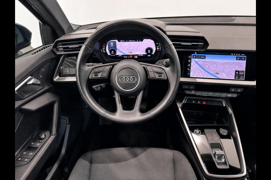 Audi A3 Sportback 30 TFSI Pro Line Navigatie Apple Carplay Android Auto Parkeersensoren achter Cruise Control Full Led Climate Control Lichtmetalen velgen