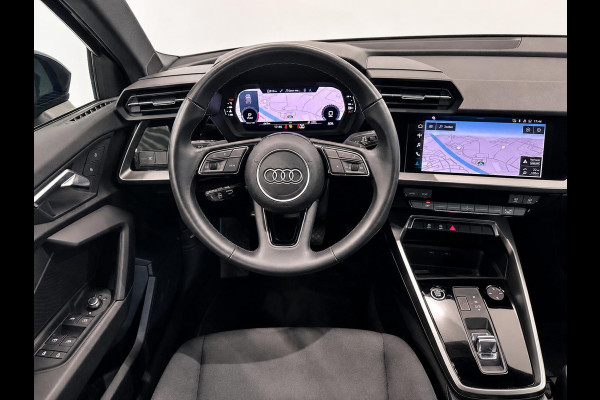 Audi A3 Sportback 30 TFSI Pro Line Navigatie Apple Carplay Android Auto Parkeersensoren achter Cruise Control Full Led Climate Control Lichtmetalen velgen