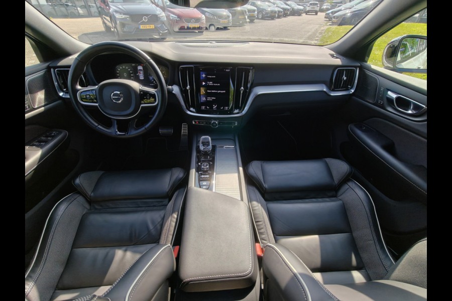 Volvo S60 B4 211PK R-Design | BLIS | Adapt. Cruise | Stoel/Stuur verwarm. | H&K | Trekhaak