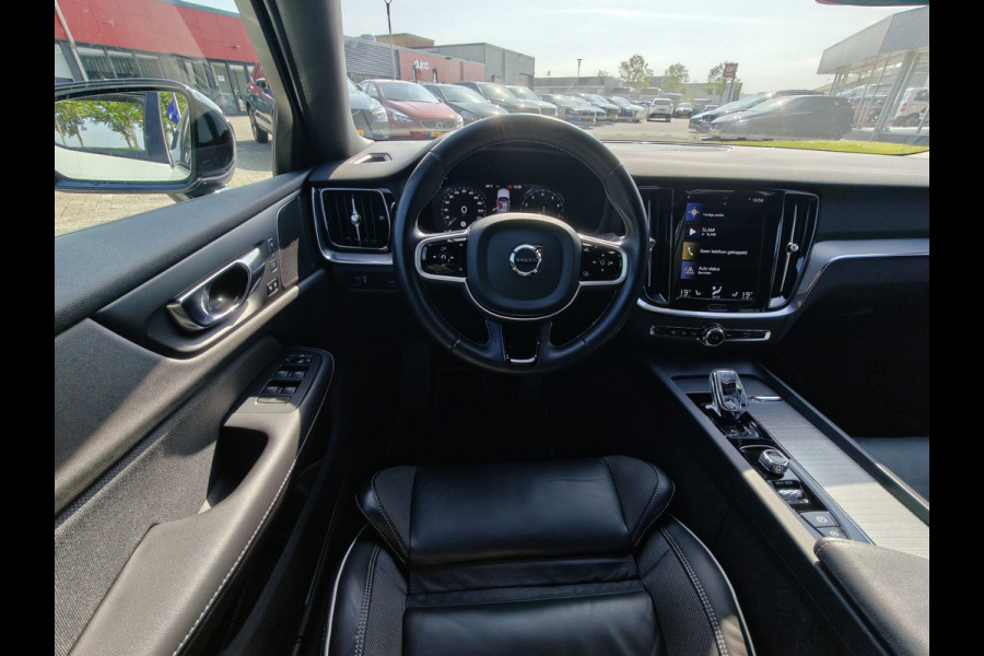 Volvo S60 B4 211PK R-Design | BLIS | Adapt. Cruise | Stoel/Stuur verwarm. | H&K | Trekhaak