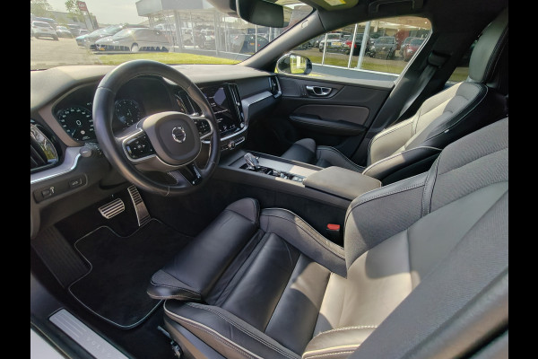 Volvo S60 B4 211PK R-Design | BLIS | Adapt. Cruise | Stoel/Stuur verwarm. | H&K | Trekhaak