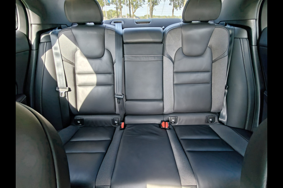Volvo S60 B4 211PK R-Design | BLIS | Adapt. Cruise | Stoel/Stuur verwarm. | H&K | Trekhaak