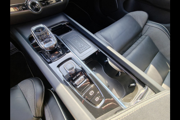 Volvo S60 B4 211PK R-Design | BLIS | Adapt. Cruise | Stoel/Stuur verwarm. | H&K | Trekhaak